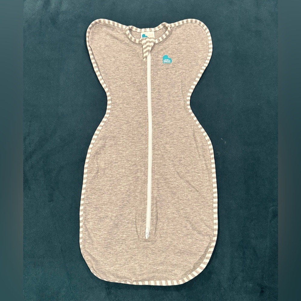 Love To Dream Swaddle with Zipper